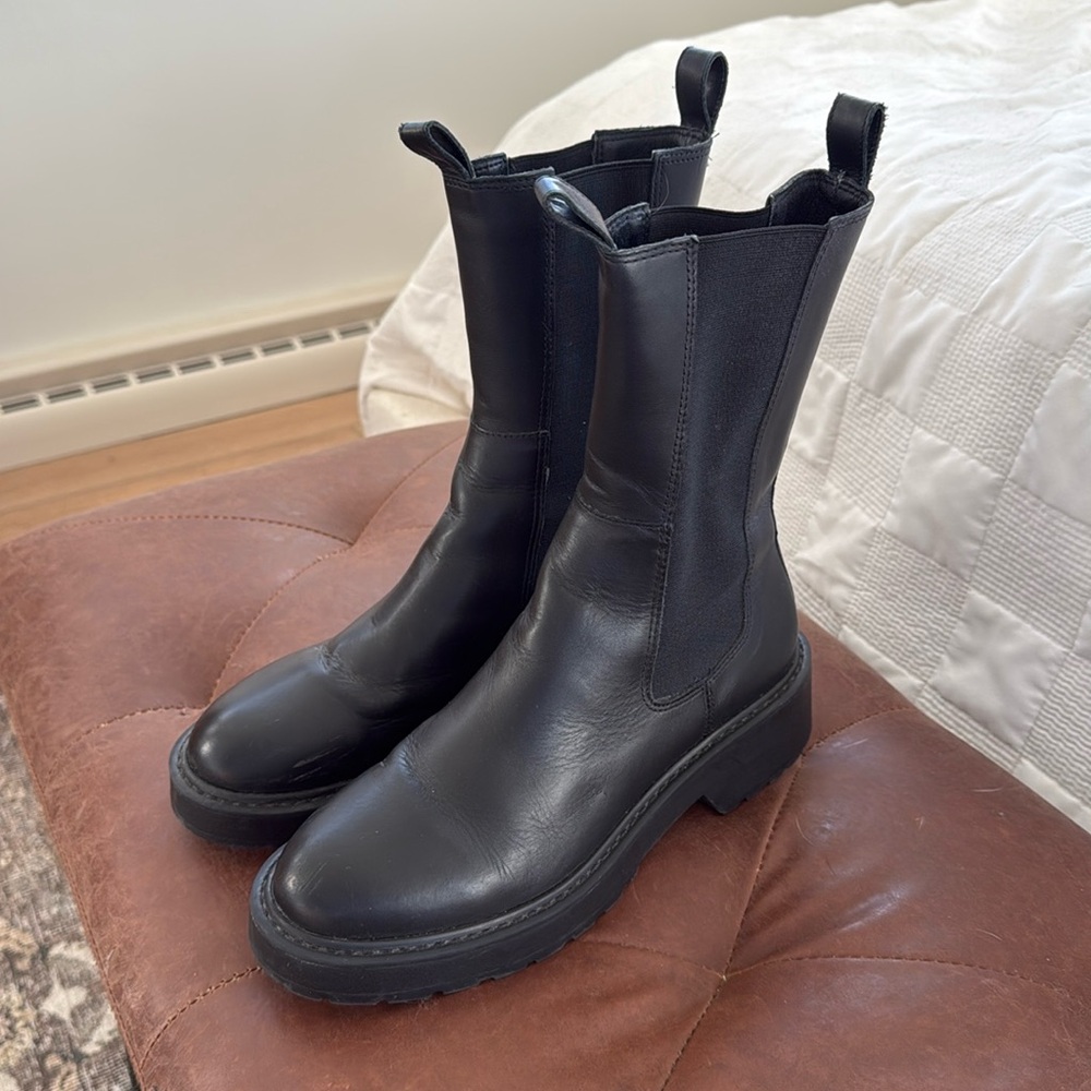 Steve Madden lug sole boots